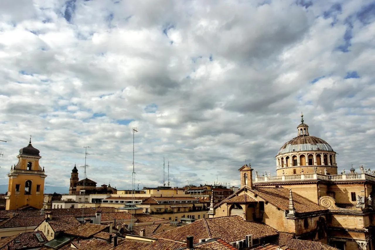 Residenza Cavour Aparthotel Parma Italy
